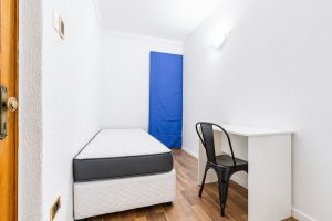 Habitación Individual Pequeña #8