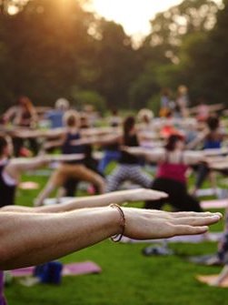 Yoga en el parque