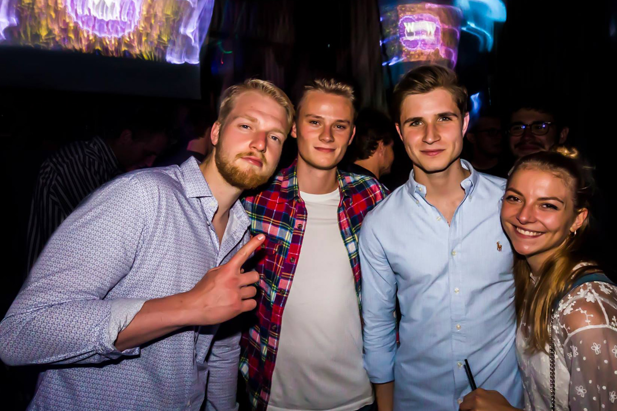 exchange students parties in santiago, Meeting Electronic - 7