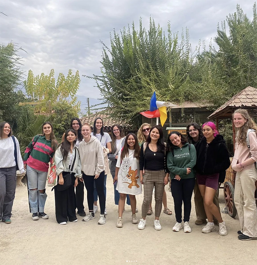 tours and travel in chile, Los Dominicos Village - 0