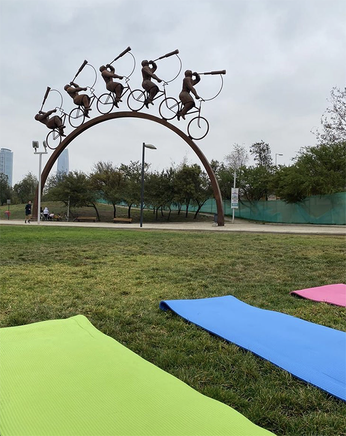 tours and travel in chile, Yoga en el parque - 0