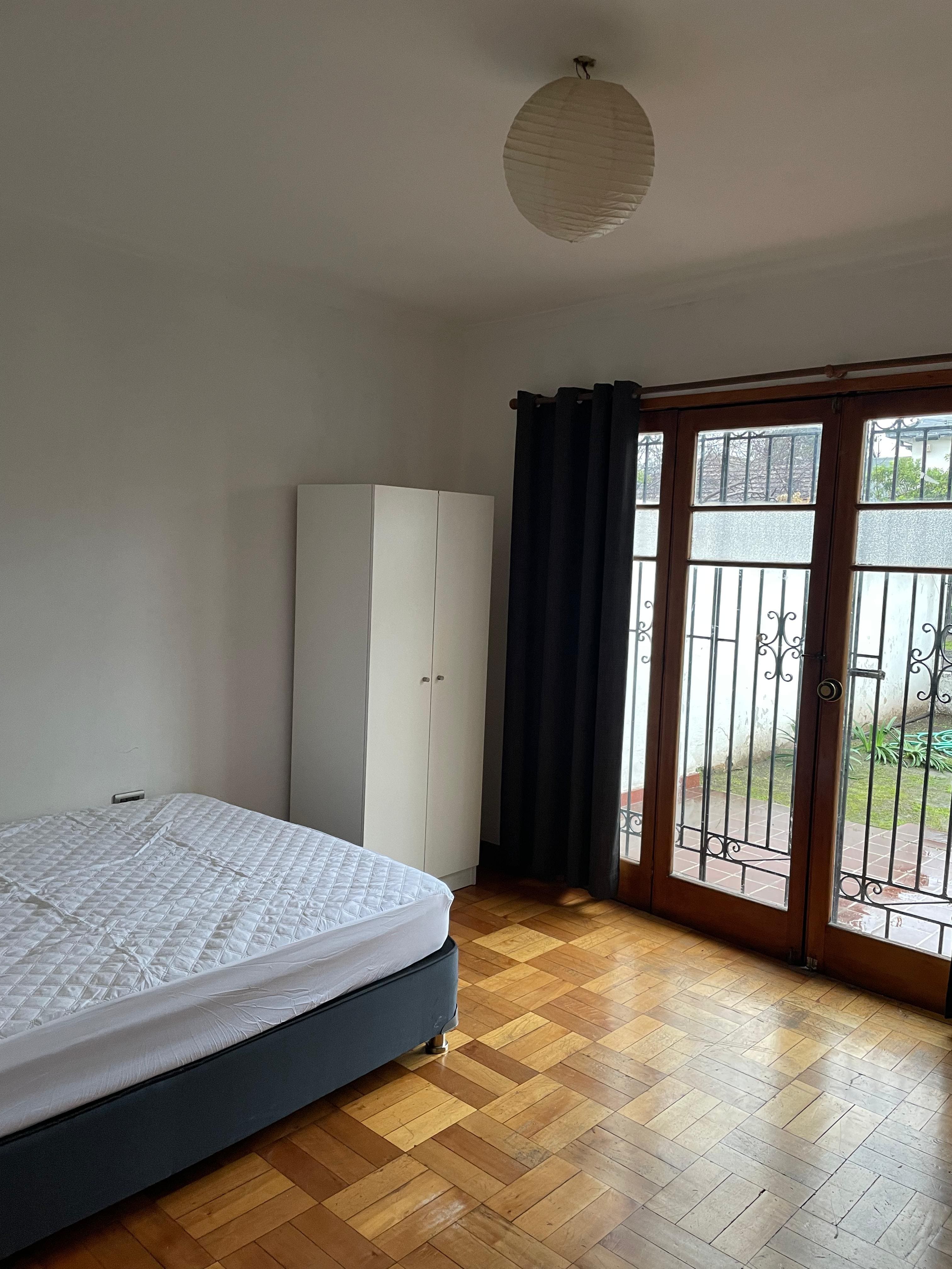 Habitación Individual Grande #2